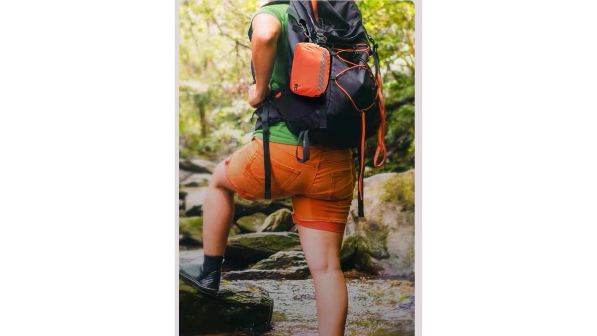 Wilderness expedition trauma response for hemorrhage control and fracture immobilization before evacuation